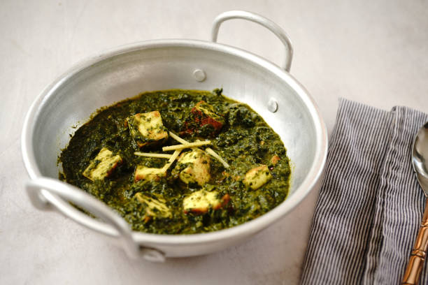 Green Curry in a 1-Pot with Chickpeas and Kale